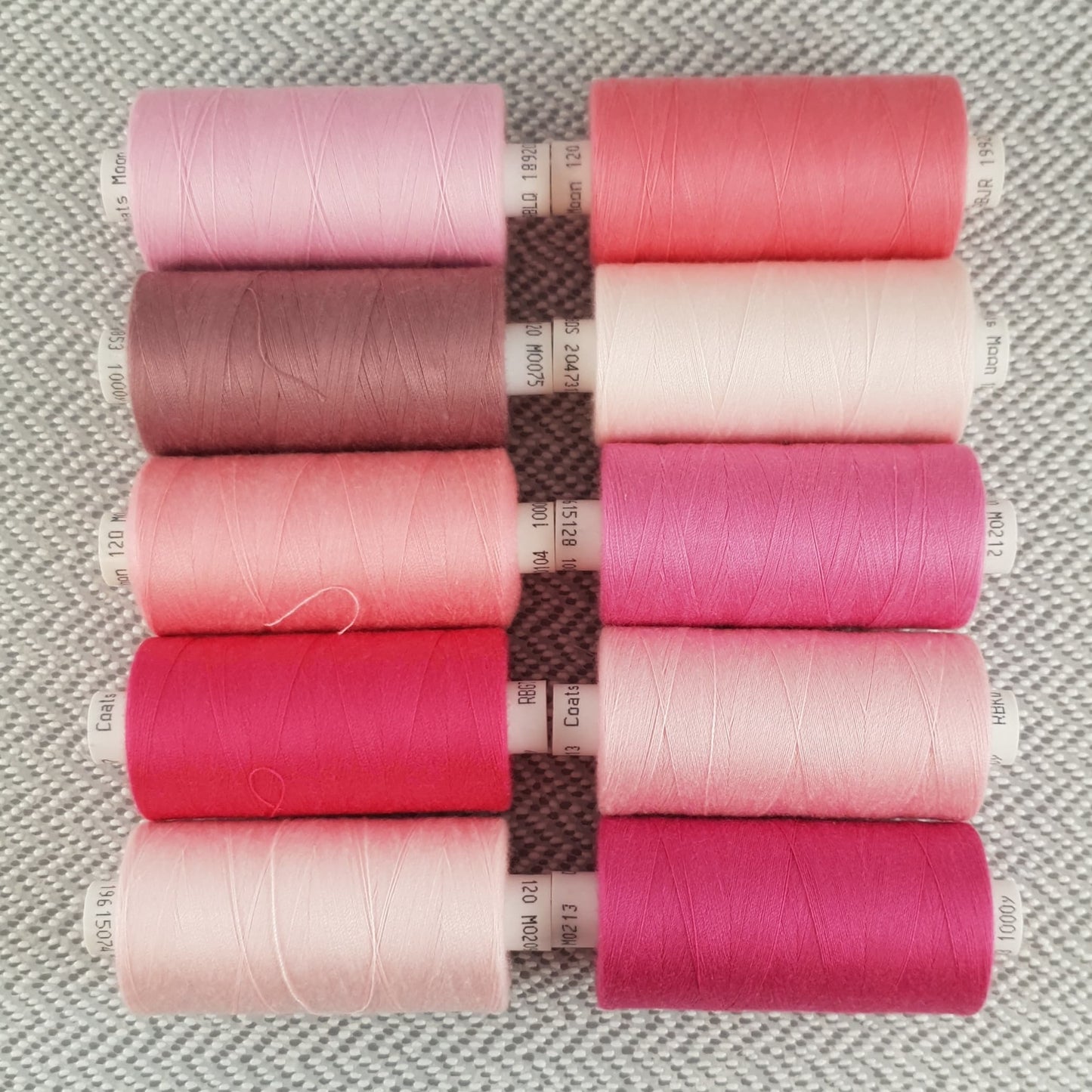 Moon Thread 1000y x 10 Assorted Pinks