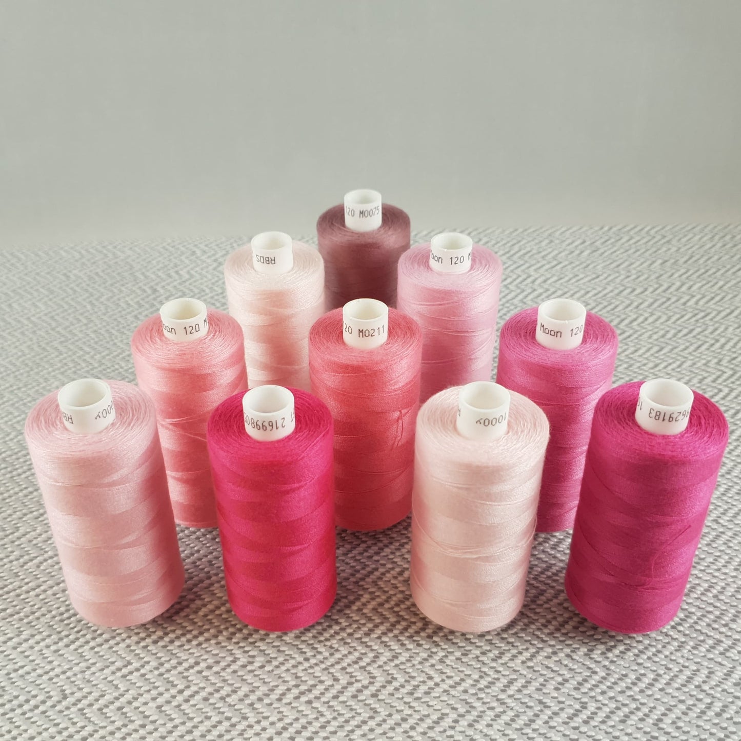 Moon Thread 1000y x 10 Assorted Pinks