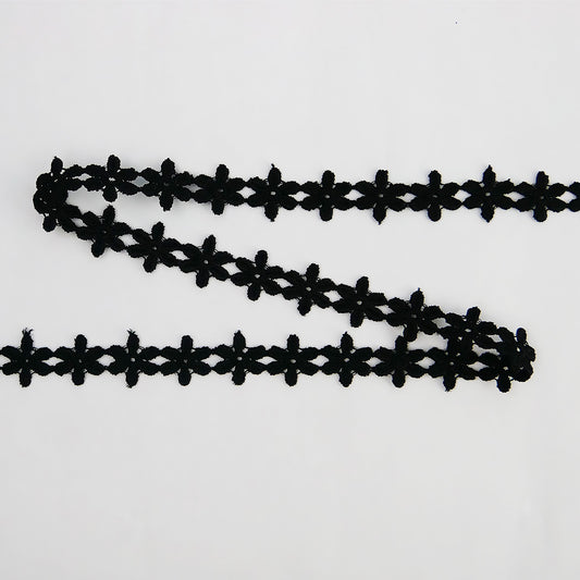 Guipure Daisy 1/2" wide Black 50 metre cards